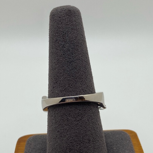 Sterling Silver Twisted Citrine Ring • Size 8 - Picture 3 of 4